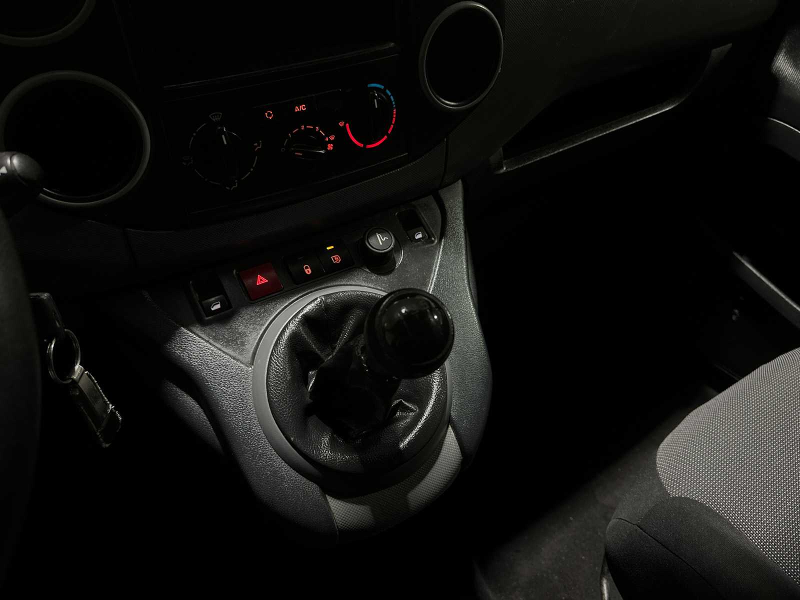 Peugeot Partner 120 1.6 BlueHDi 75 L1 Profit+ 75pk 2018 (Origineel-NL) Bedrijfswagen, V-278-RK