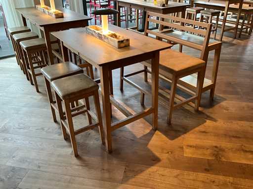 Hutten - Bartafel met bank en 2 barkrukken