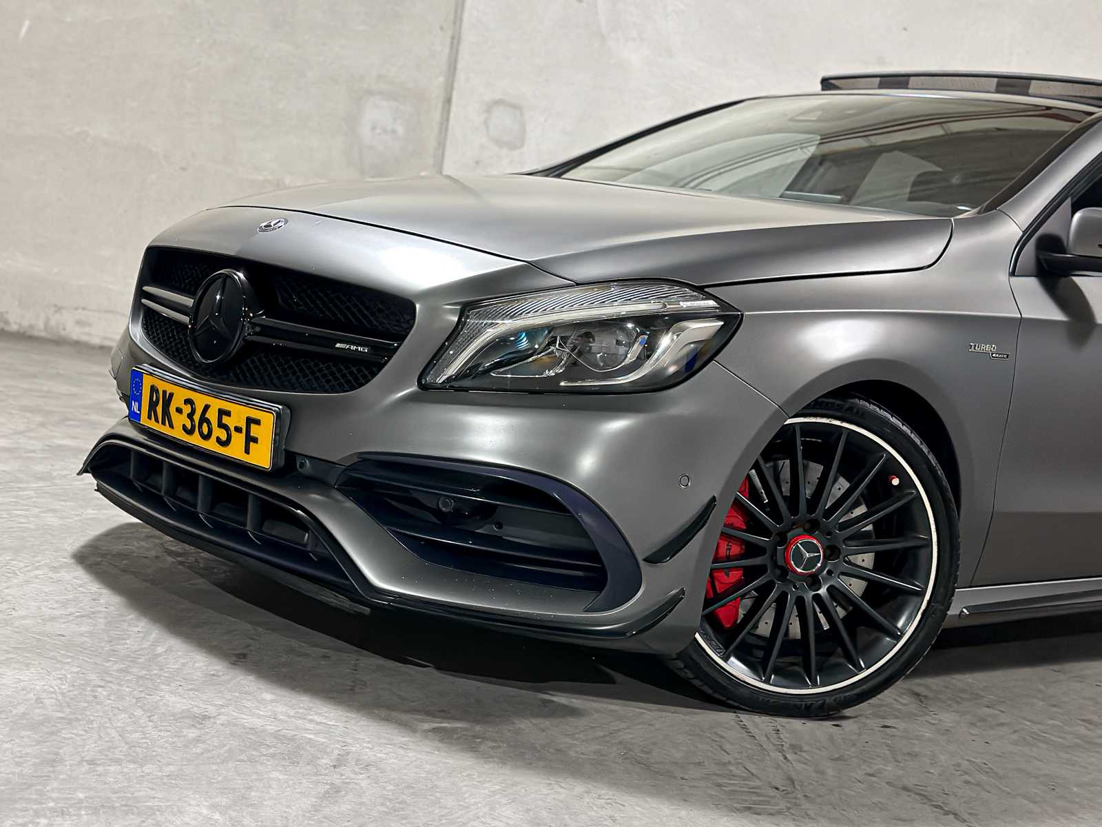 Mercedes-Benz A45 AMG 4MATIC 381pk 2017, RK-365-F