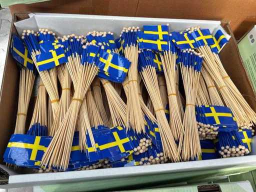 Steagul Suediei pe coajă (46000x)