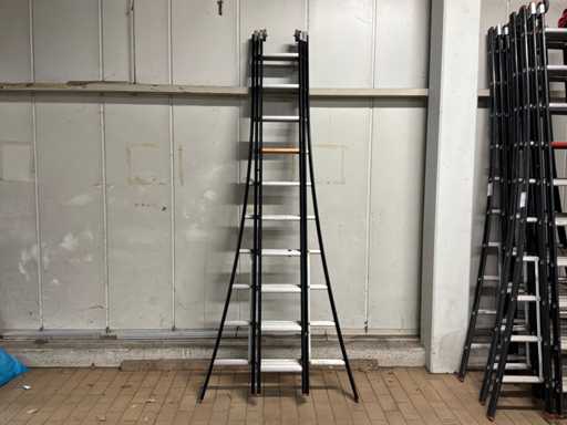 Altrex dreiteilige Leiter