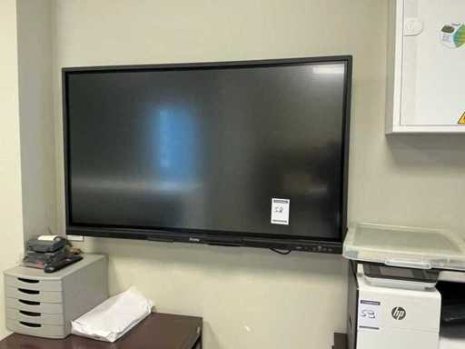 Iiyama Flatscreen tv