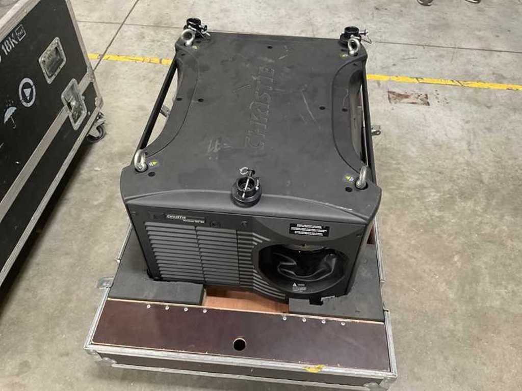 18k projector