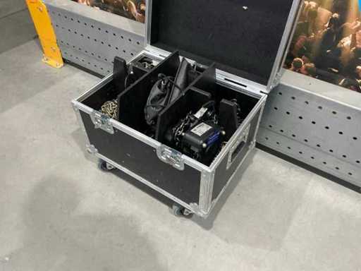 Mennens Chain Hoist (2x)