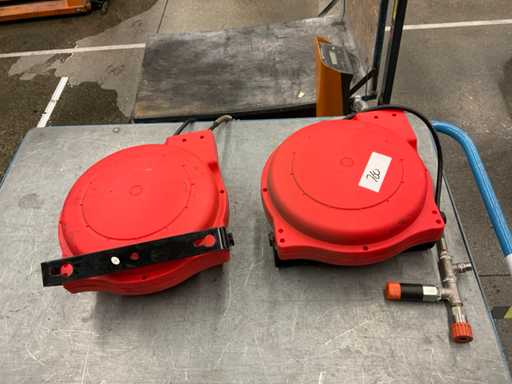 Luftschlauch 12 bar Luftschlauchtrommel mit Festo Spritzpistole (2x)