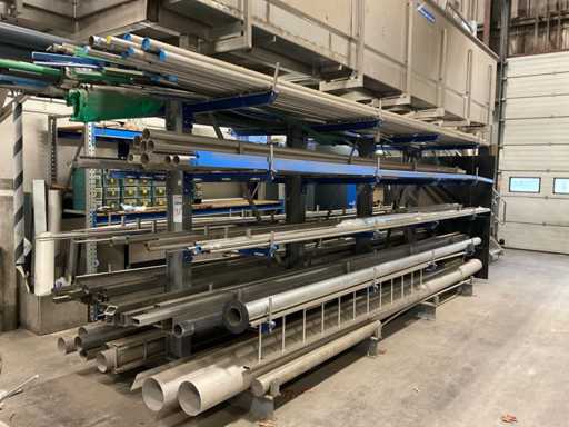 Partia profili ze stali nierdzewnej