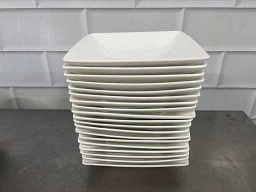 Yong – Porzellanteller (18x)