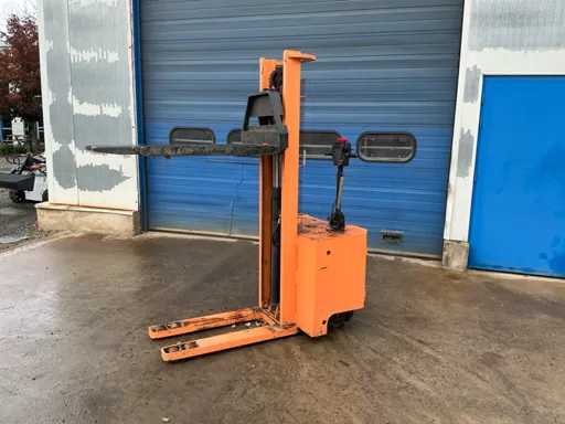 Pimespo CT15 1700 Stapelaar