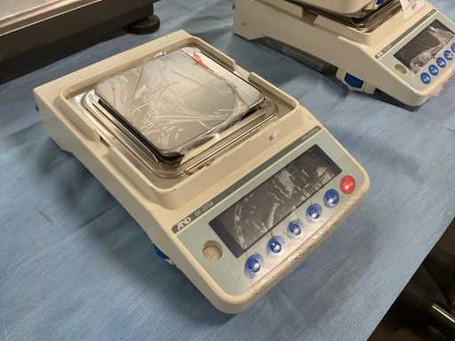 UND GF-303A-Maßstab