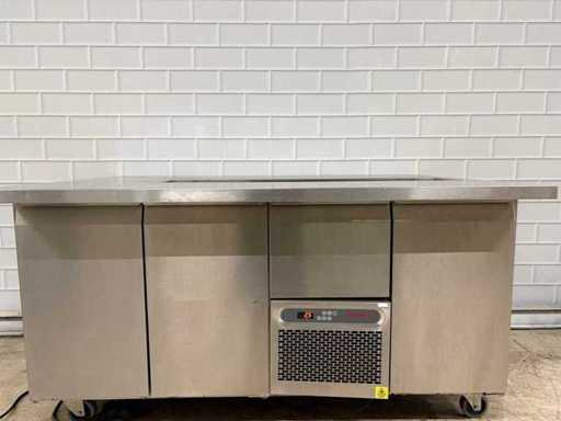 Novameta - Établi réfrigéré mobile en acier inoxydable avec salée intégrée