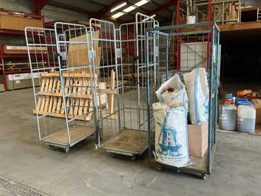 Différents chariots (3x)