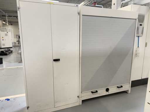   2 armoires d’atelier