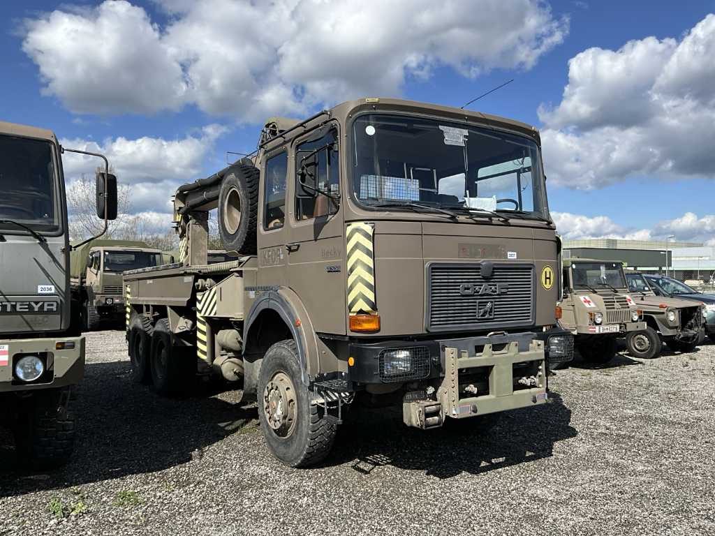 1986 ÖAF 32.281 Crane vehicle