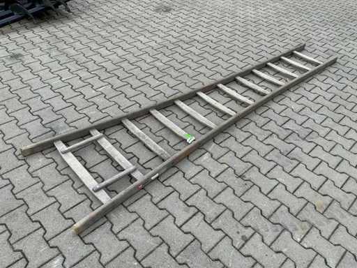 Ladder