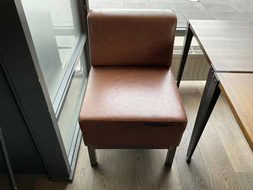 Satellit - Soho Club B - Bank im Restaurant (2x)