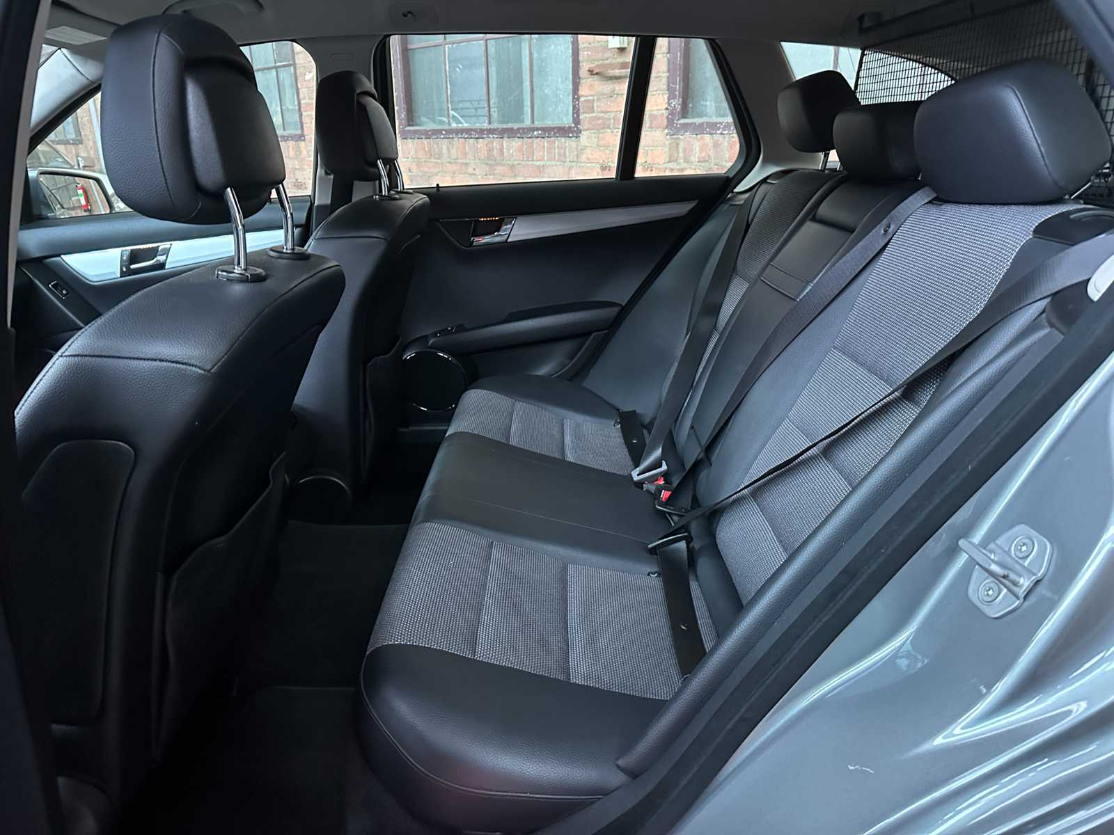 Mercedes-Benz C180 CDI BlueEFFICIENCY Business Class Avantgarde C-klasse Estate 120pk 2010 (Origineel-NL), 70-NPB-5