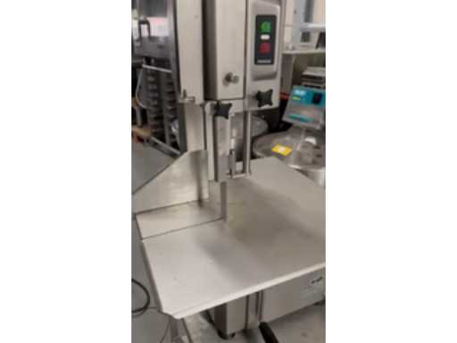 da41f906-d5a8-47f8-894f-1bb58a479d97.mp4