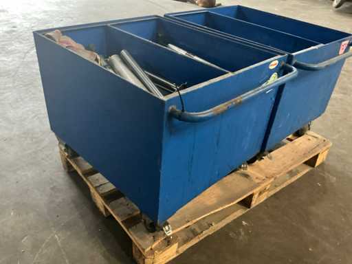 Werkzeugwagen inkl. Ersatzteile