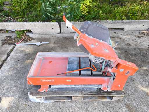 HUSQVARNA - Table Saw