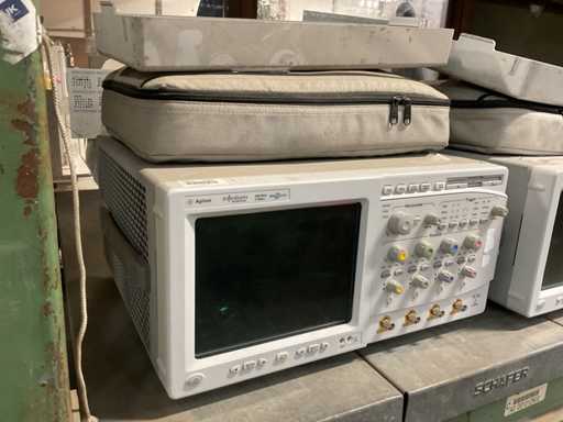 Agilent Infiniium 600MHz Oscilloscope
