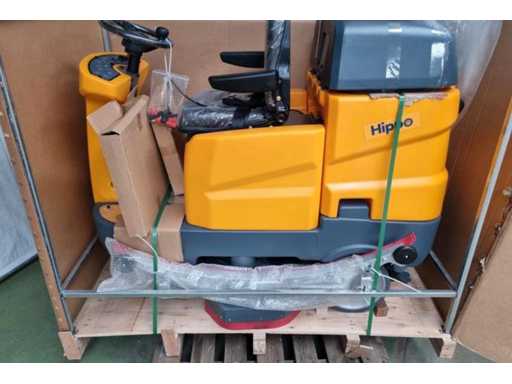 Hippo Ride-on scrubber