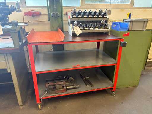   Lot SK40 Tool Holders