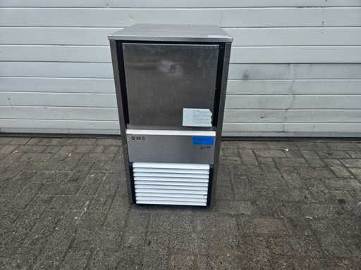 ITV - Q30 - Ijsblokjesmachine