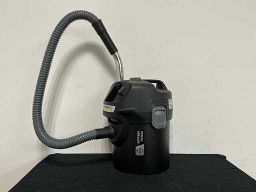 Aspirateur à piles Kärcher AD2