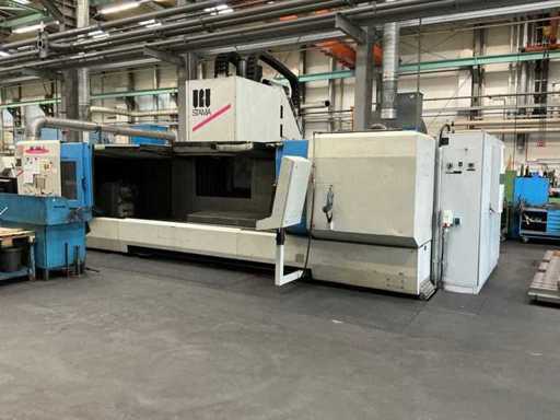 Centre d’usinage vertical CNC STAMA MC546/S 2000