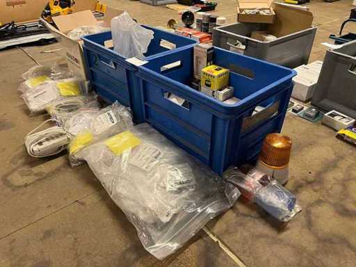 Akcesoria do systemów zabezpieczeń (130x)