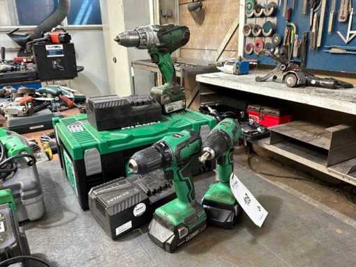 Cordless drill (3x)