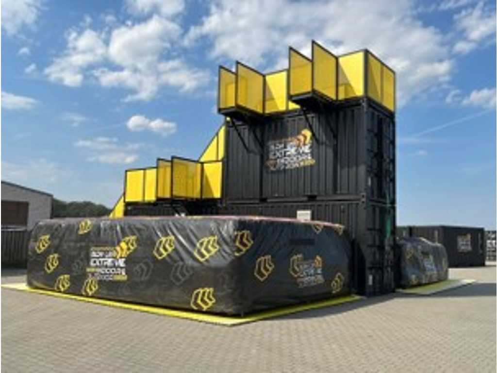 Crash mats jumping tower + accessories due to bankruptcy - Lokeren - 20/02/2024