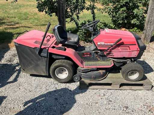 MTD Yard Machine Zitmaaier