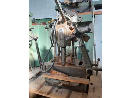   Chain mortiser