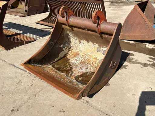Excavator Bucket CW30