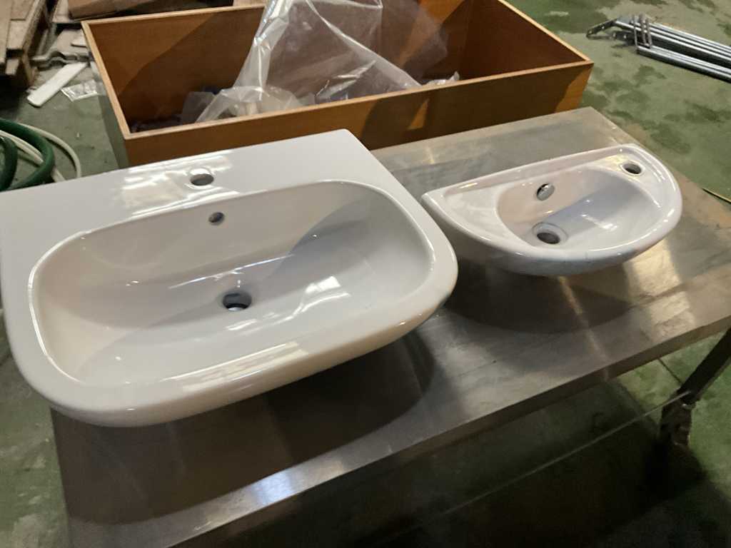 DURAVIT D-Code washbasin and smaller hand washer