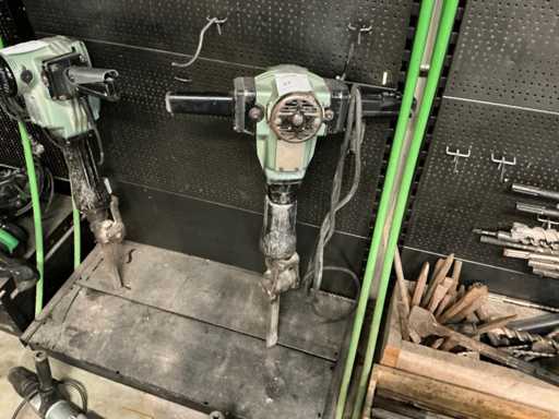Hitachi H70SD Breaker
