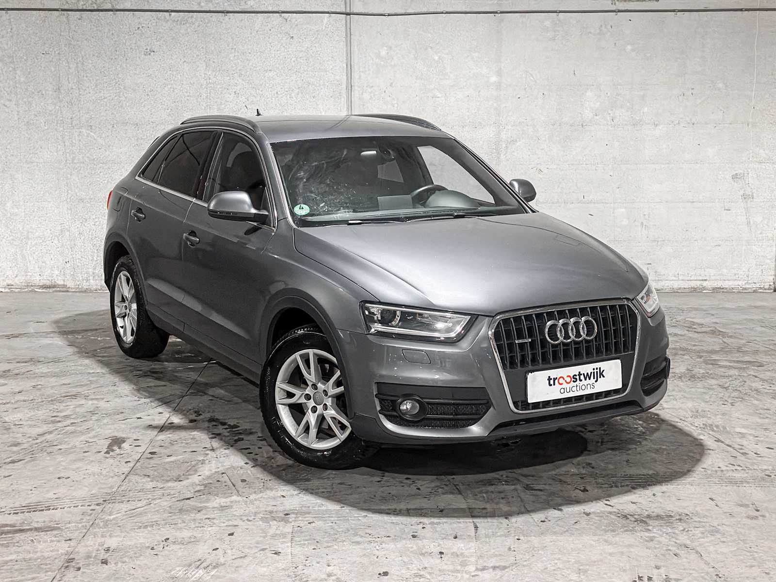 Audi Q3 2.0 TFSI Quattro S Edition 170pk 2012, L-800-RZ