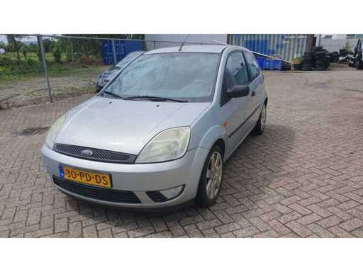 Ford Fiesta 1.3 Futura, 30-PD-DS