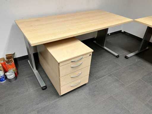 Reiss - Schreibtisch-Kombi mit Anbauteilen & Rollcontainer