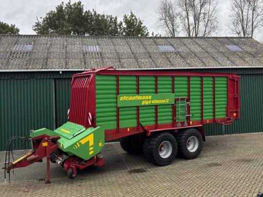 Strautmann Giga Vitesse 4 Plus Opraapwagen