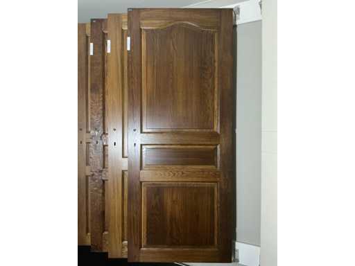 Drzwi wewnętrzne z litego drewna
