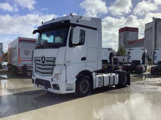Mercedes-Benz Actros 963-4-A 2016 Camion-tracteur