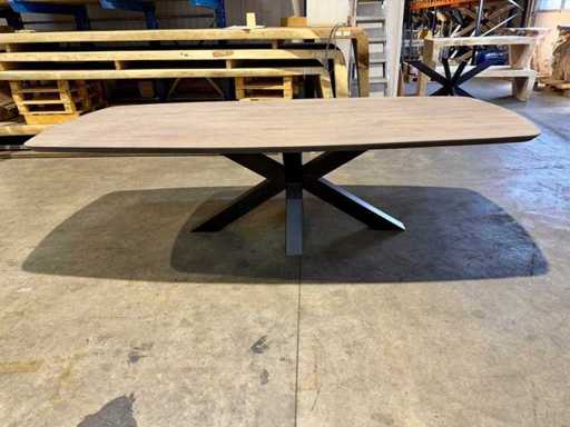Eiken Deens ovaal eetkamertafel 260 cm
