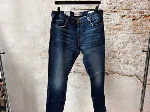 GUESS Pants