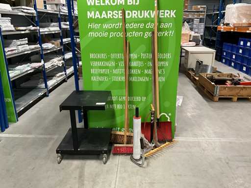 Verschiedene Werkstattgegenstände