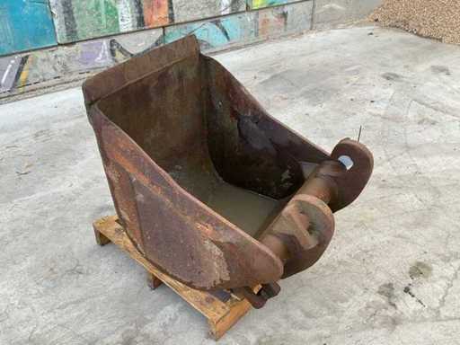 Excavator bucket "CW10"