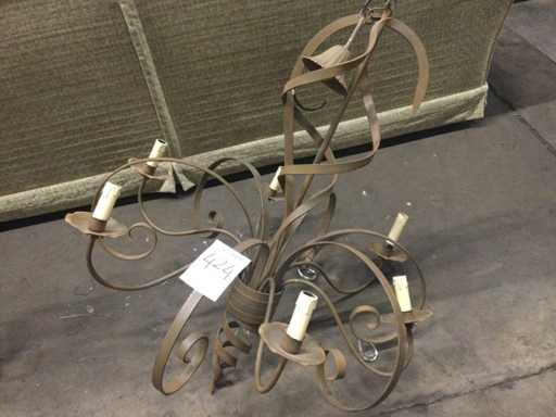 Lampadario metallico a 6 braccia