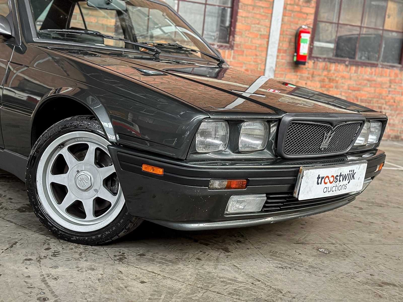 Maserati 424 245pk 1990, SJ-ZH-13