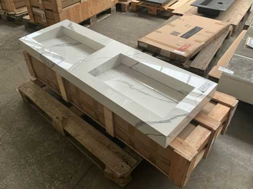 Statuario do mywalki z tuszem 120cm